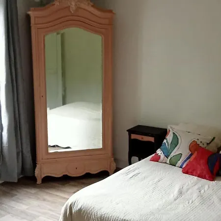 Tulipe Apartamento Cours (Rhone)